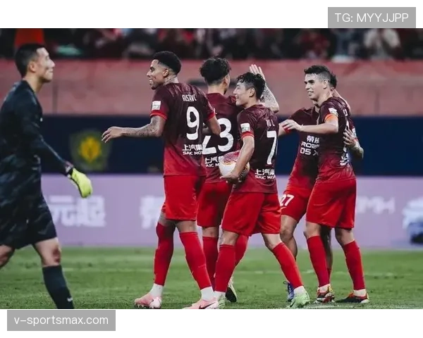 上海海港近期中超表现稳定，新援融入良好，进攻端效率持续提升